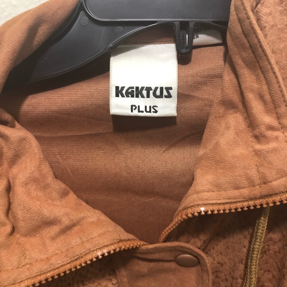Kratus jacket never worn